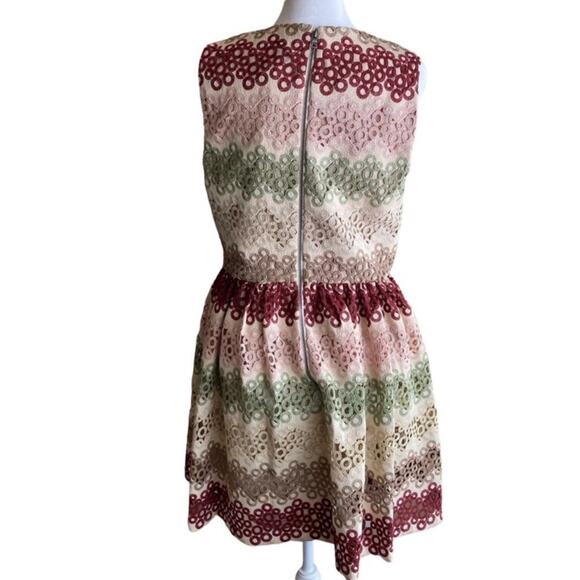 Alice + Olivia Multicolor Joyce Lace Crew Neck Party Dress Size 10 - Picture 3 of 11